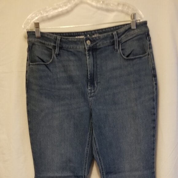WOMANS OLD NAVY HIGH RISE WOW FLARE. SIZE 14 PETITE. - Picture 1 of 3